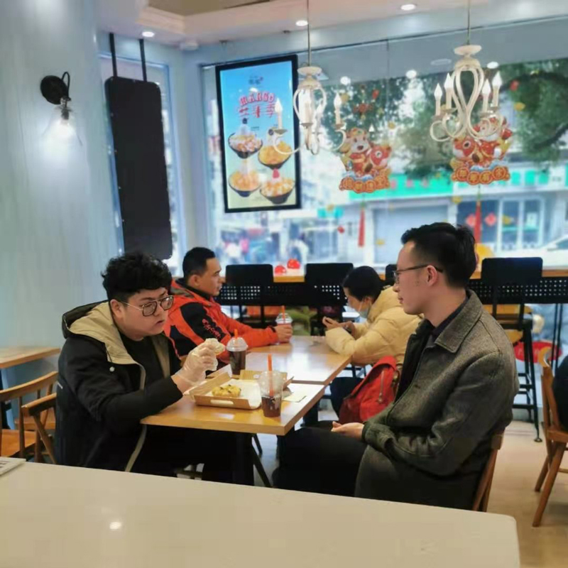 再開(kāi)一店！團(tuán)子大家族甜甜圈甘肅天水萬(wàn)達(dá)廣場(chǎng)店618與你不見(jiàn)不散！